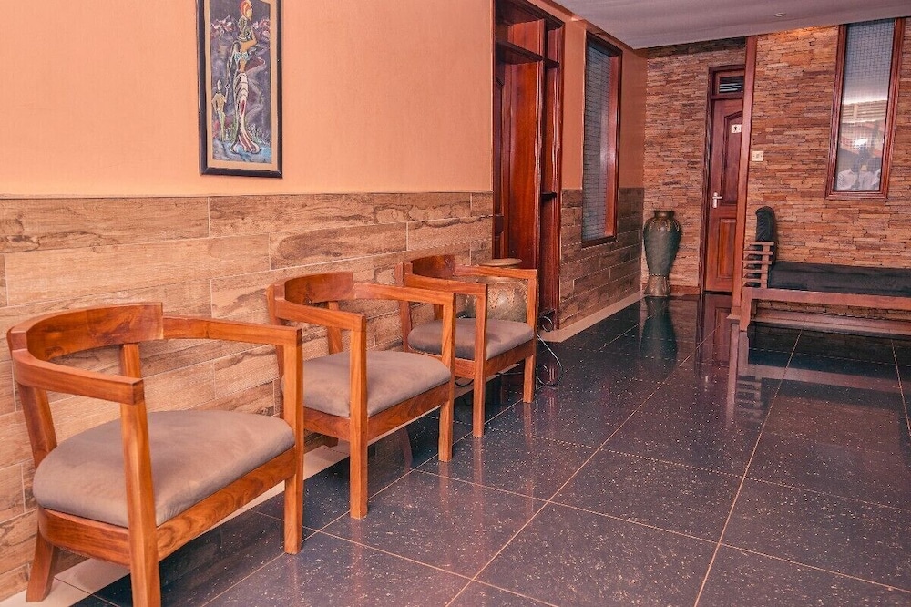 Sheron Hotel 41/51