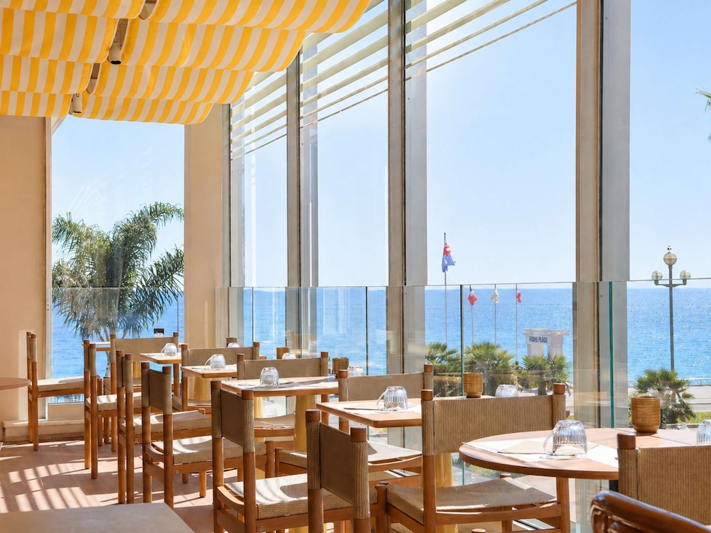 Mercure Nice Promenade Des Anglais 32/48