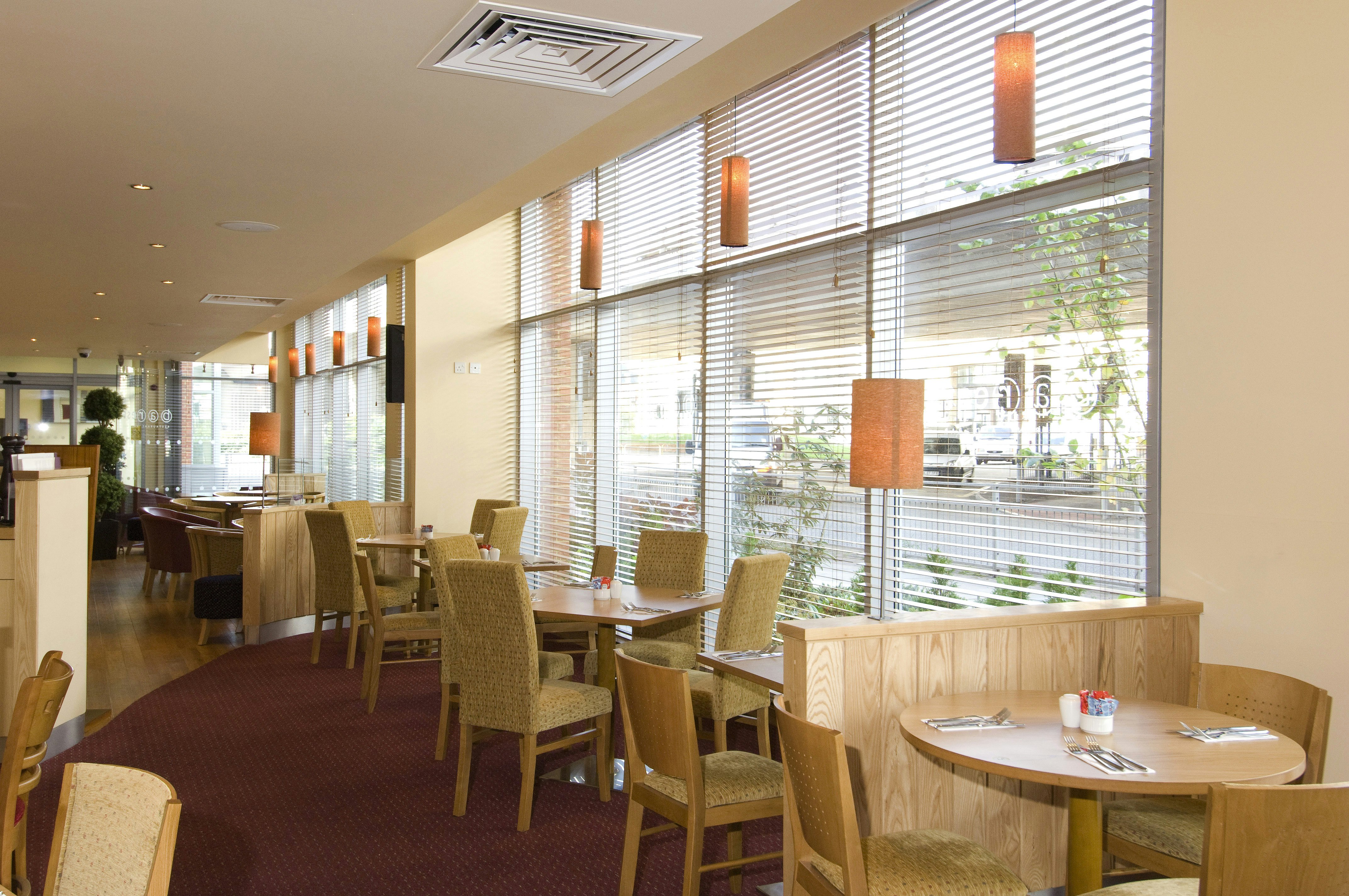 Premier Inn Reading Central 35/45