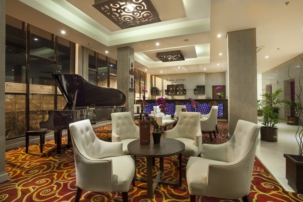 Padjadjaran Suites Resort Convention 32/59
