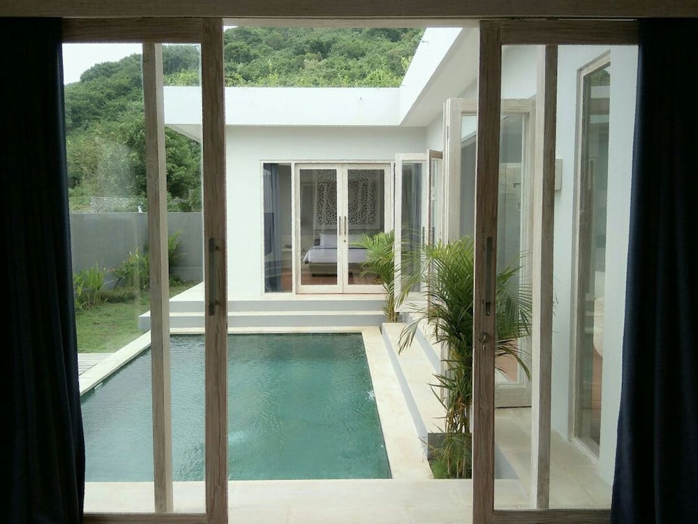 The Suites Lombok 10/50