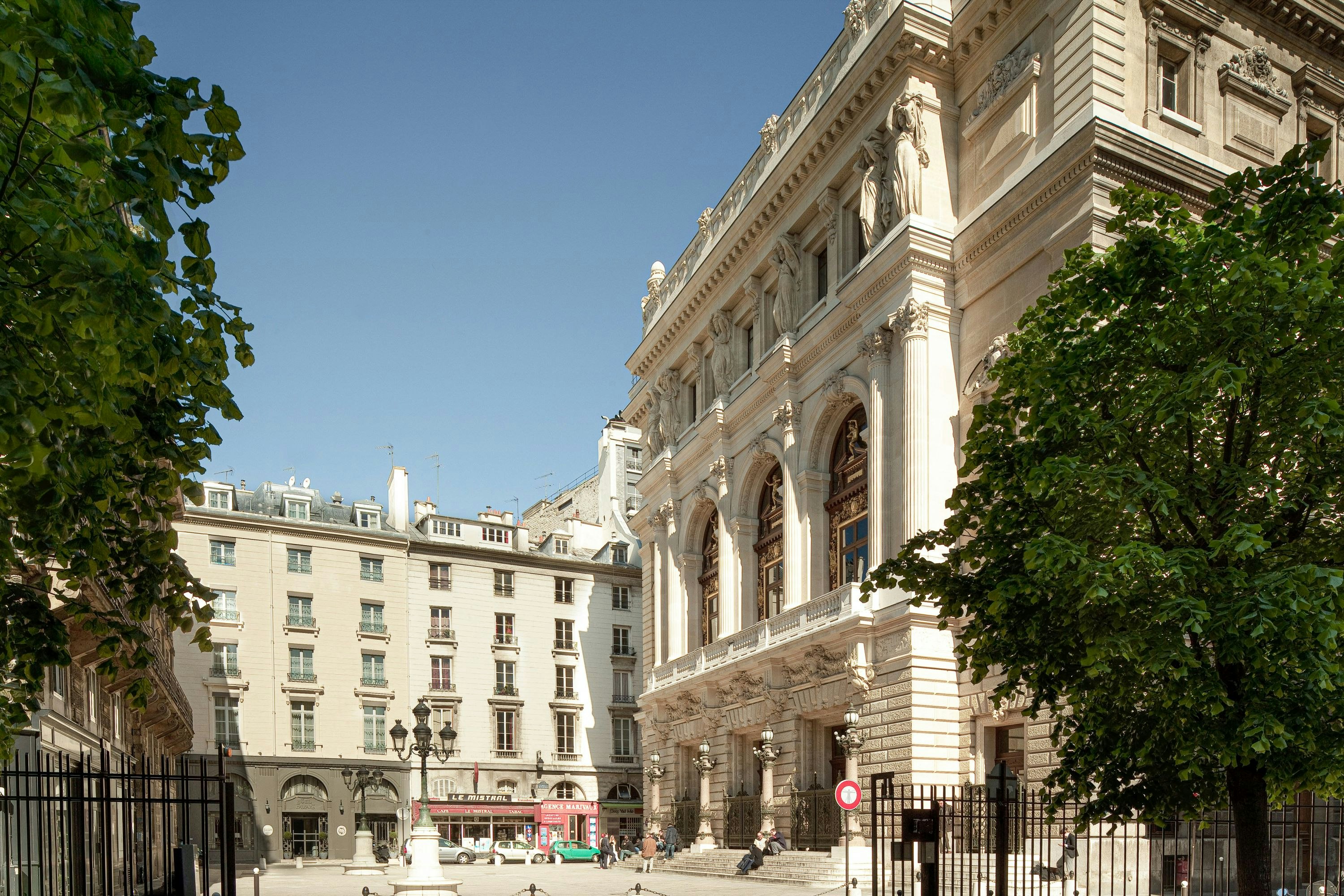 La Maison Favart 61/64
