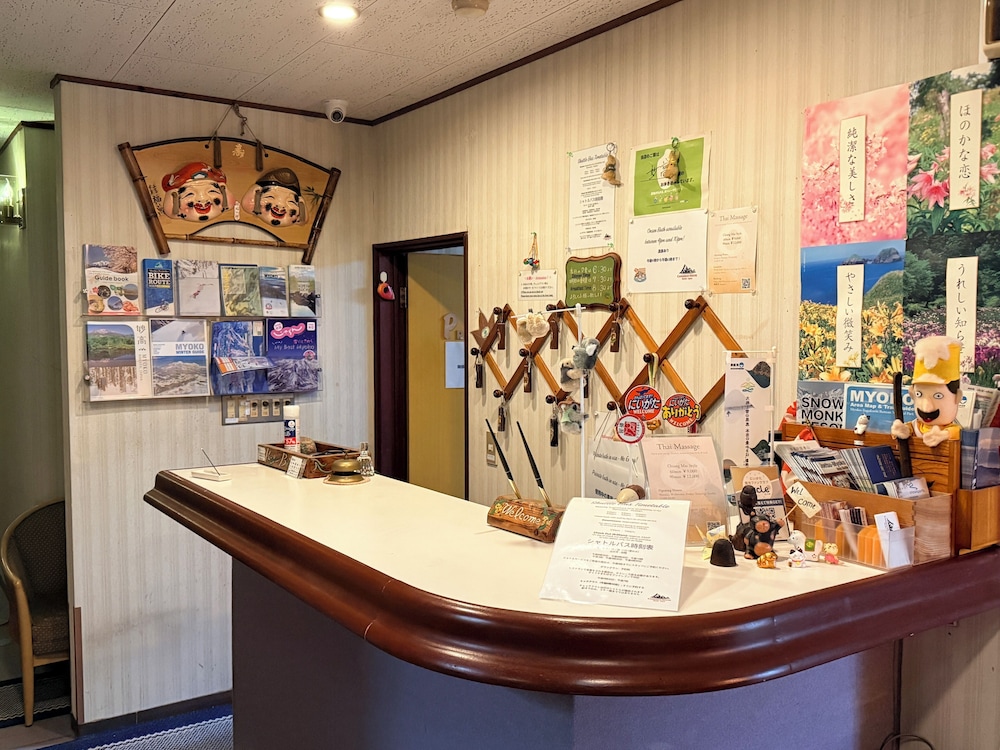 Country Inn Canadian House 6/50