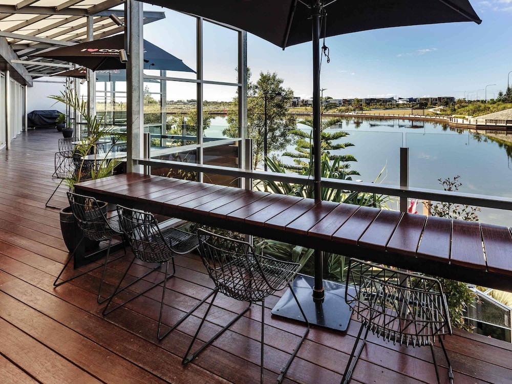 Mercure Sunshine Coast Kawana Waters 36/69