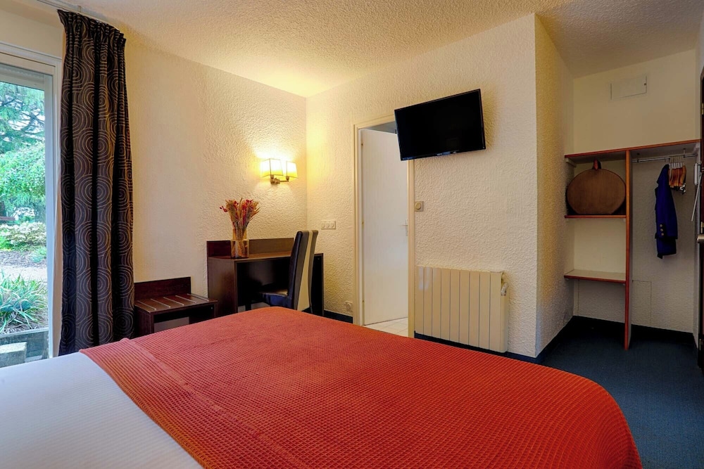 Brit Hotel Le Branhoc 20/62