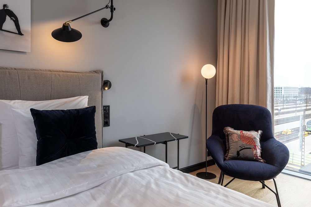 Scandic Grand Central Helsinki 17/50