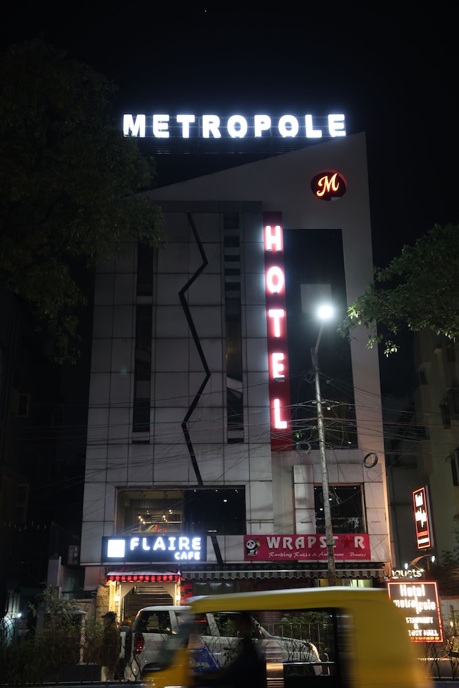 Metropole 2/50