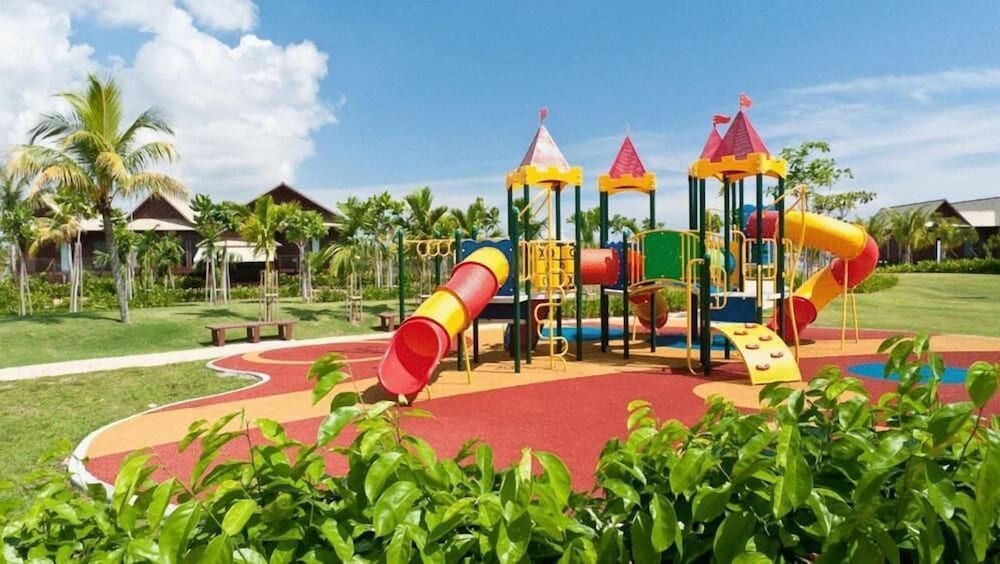 Duyong Marina and Resort 16/25
