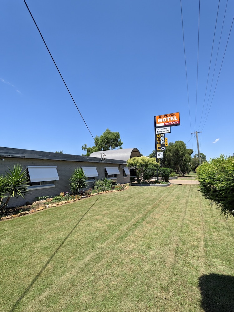 KAPUTAR MOTEL - NARRABRI 55/62