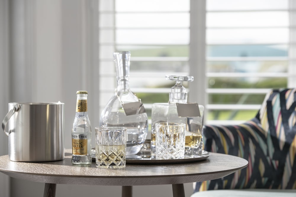 Padstow Harbour Hotel 34/64