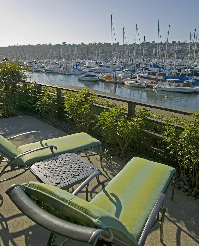 Best Western Plus Island Palms Hotel & Marina 46/46
