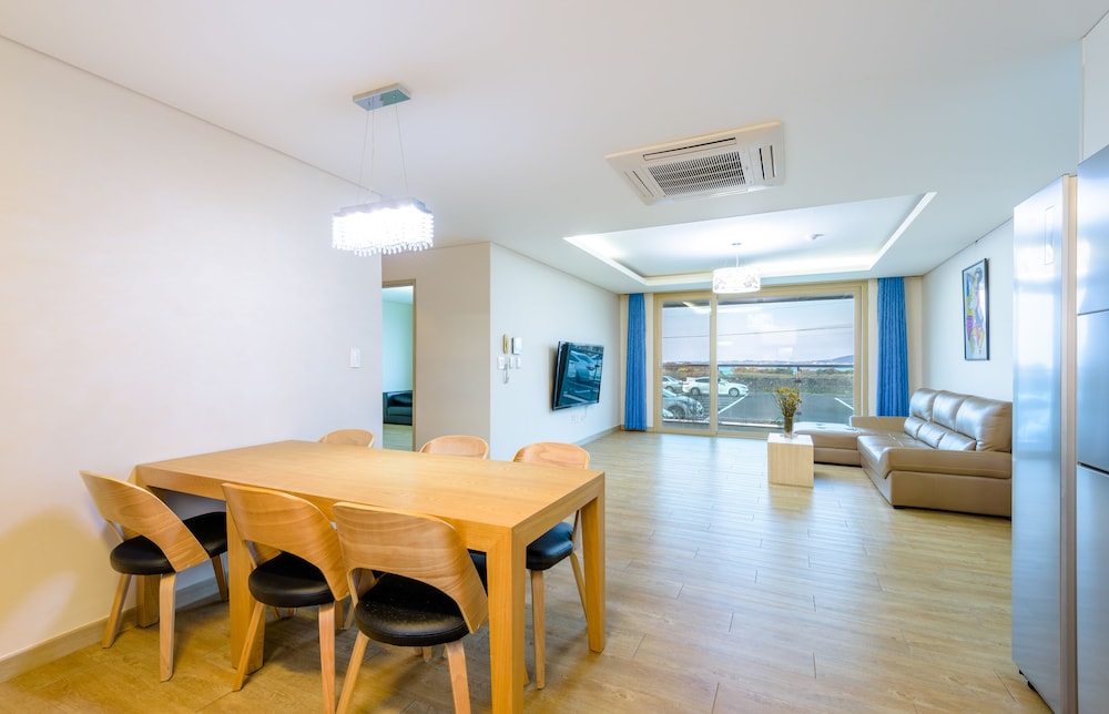 Areumdaun Resort 63/81