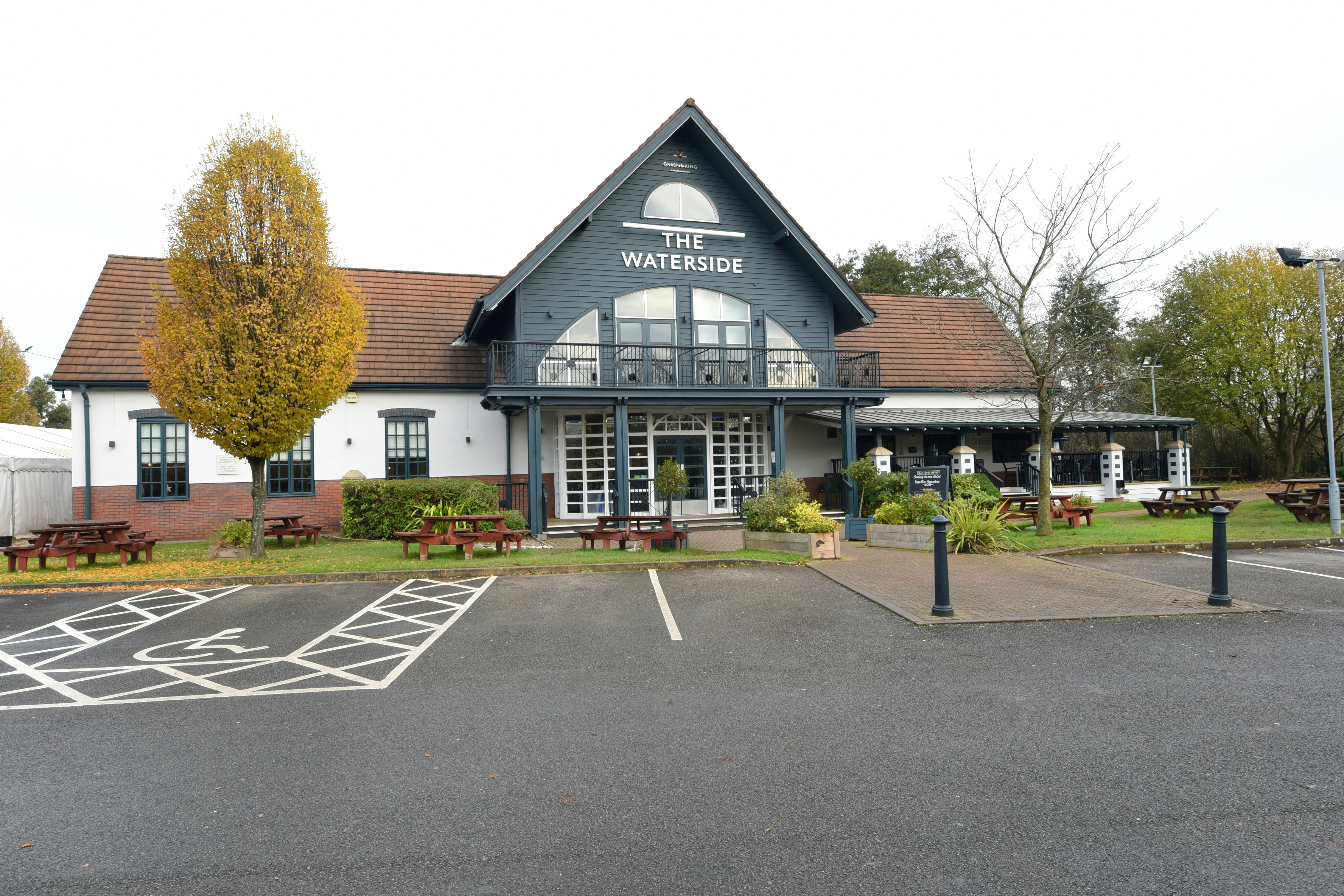 The Waterside Hotel 44/48