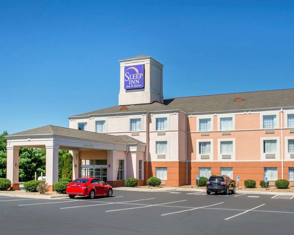 Wingate by Wyndham Dublin Near Claytor Lake State Park 1/38