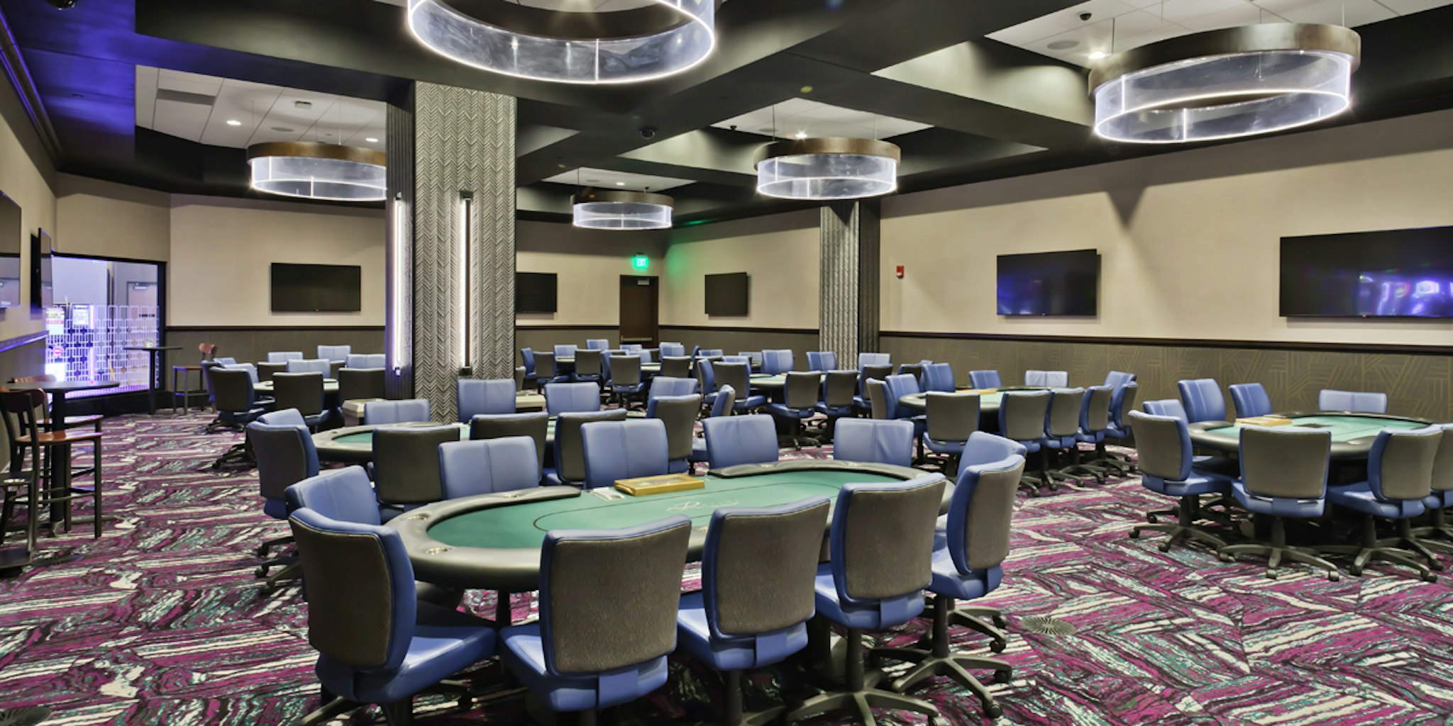 Riverside Casino & Golf Resort 15/21