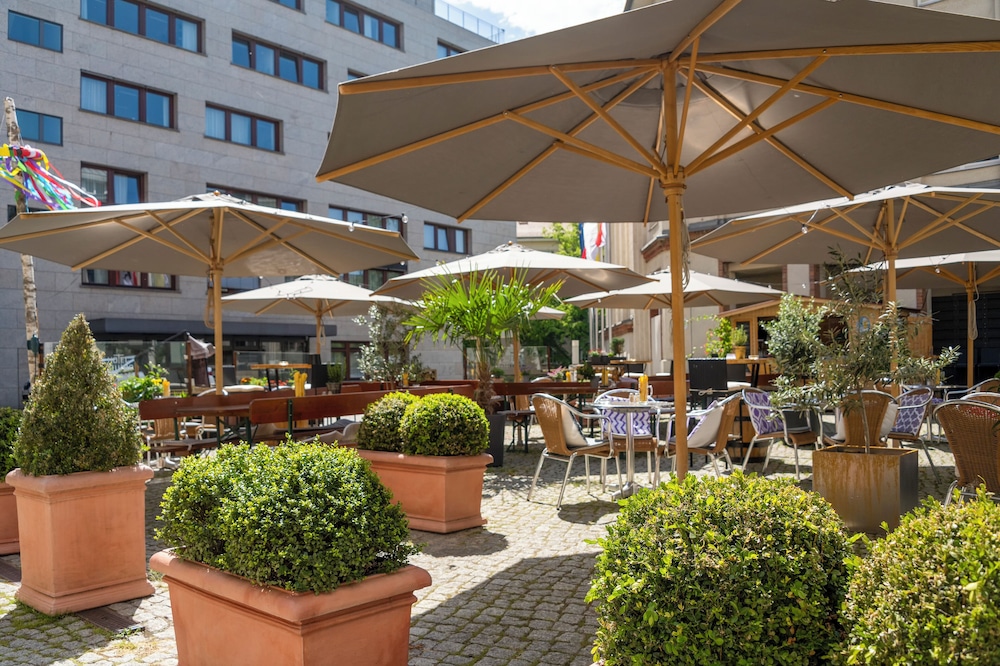 Hotel Aquino Berlin 39/44
