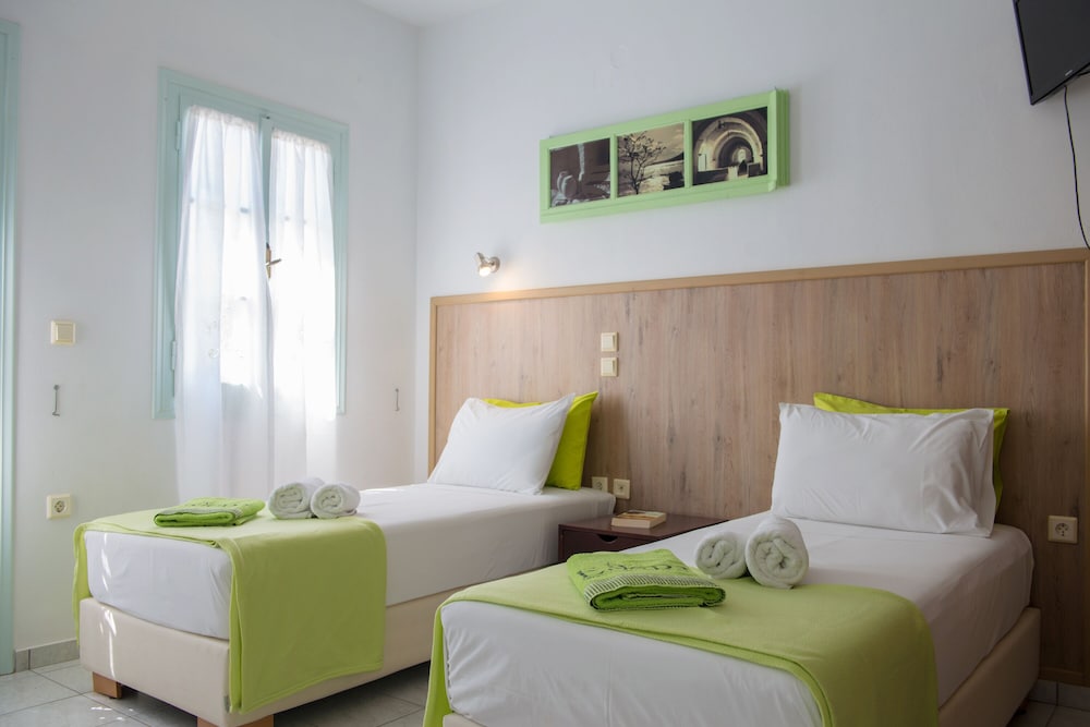 Edem Hotel Apartments 35/72