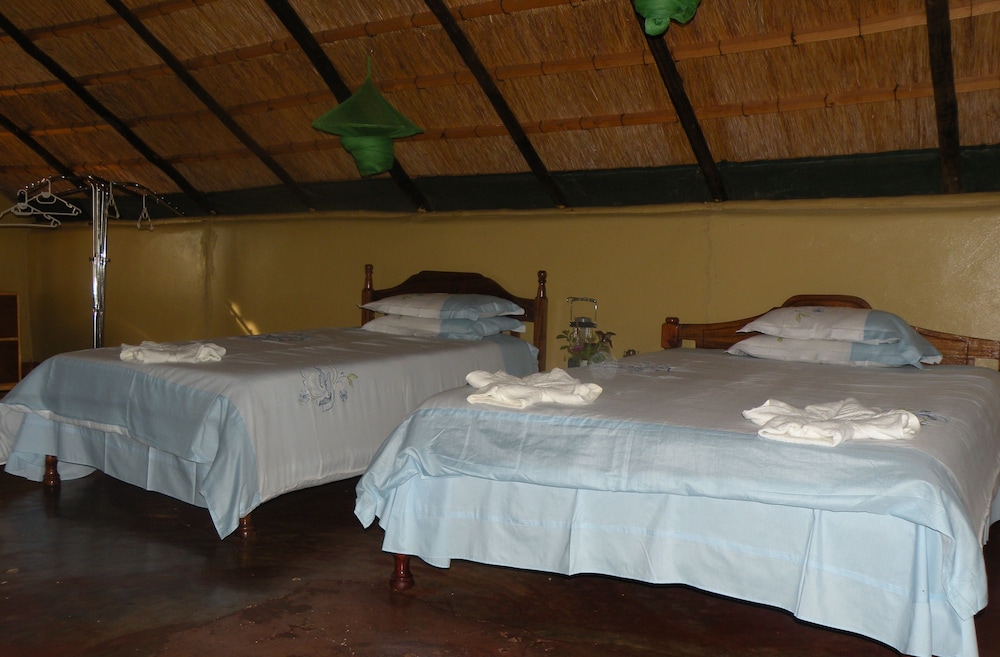 Liya Lodge and Campsite 6/19