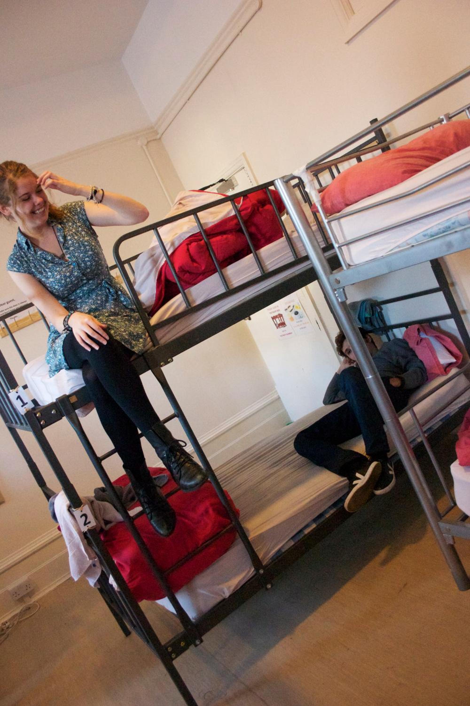 Dover Castle Hostel 16/34