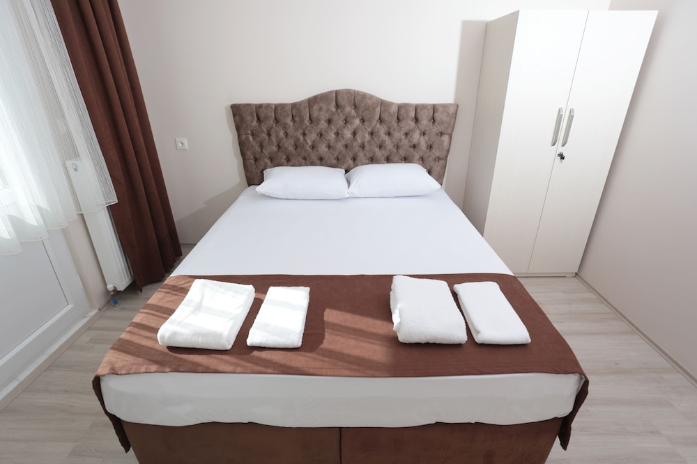 Beksiti Hotel 21/36