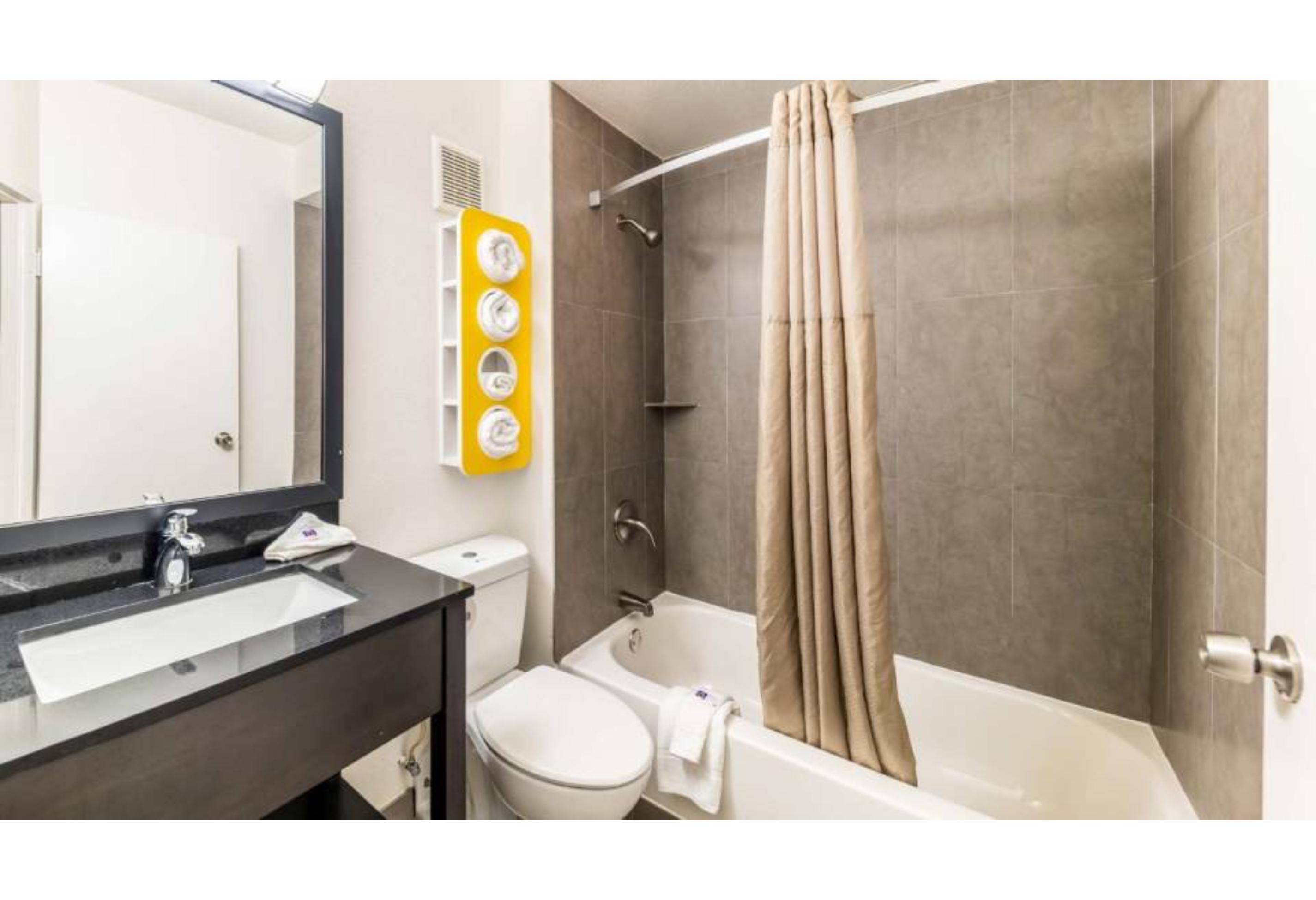 غرفة بسريرين كوين لغير المدخنين، Motel6 Lewisville, TX - Medical City 5/5