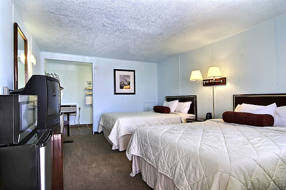 Route 66 Inn 10/50