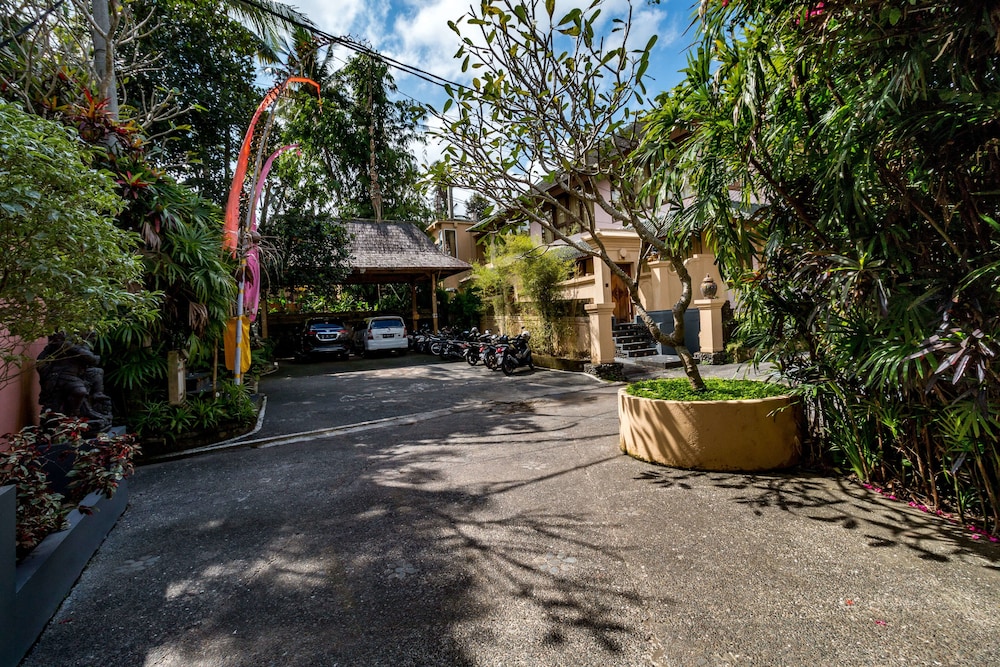 TANAH MERAH RESORT in BALI