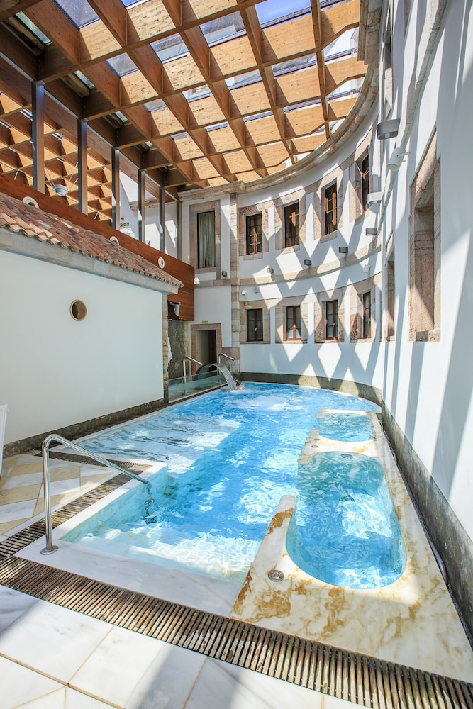 Blau Gran Hotel Las Caldas 40/69