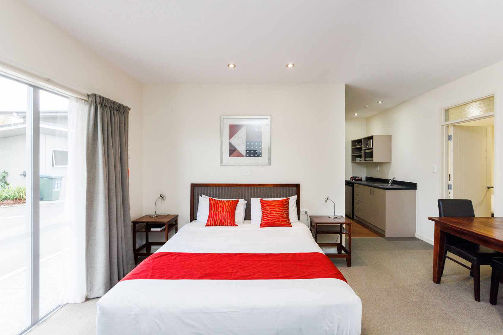 Fitzherbert Regency Motor Lodge 14/46