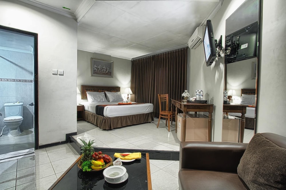 Hotel Montana Dua Malang 4/50