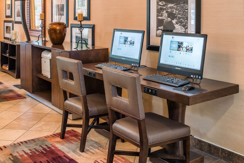 DoubleTree by Hilton Portland - Beaverton 13/17
