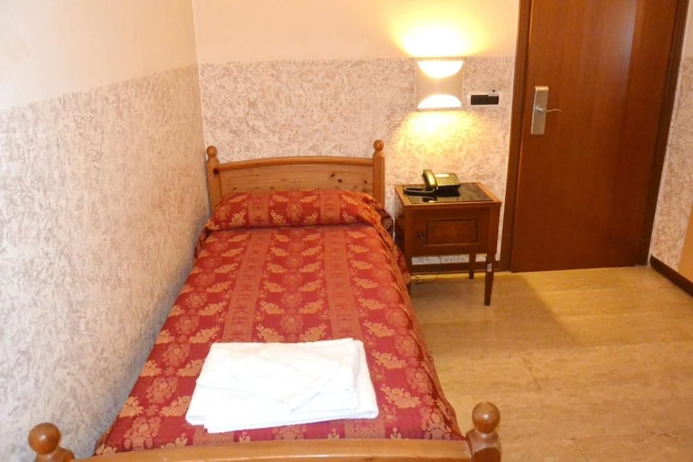 Hotel Nettuno 35/54