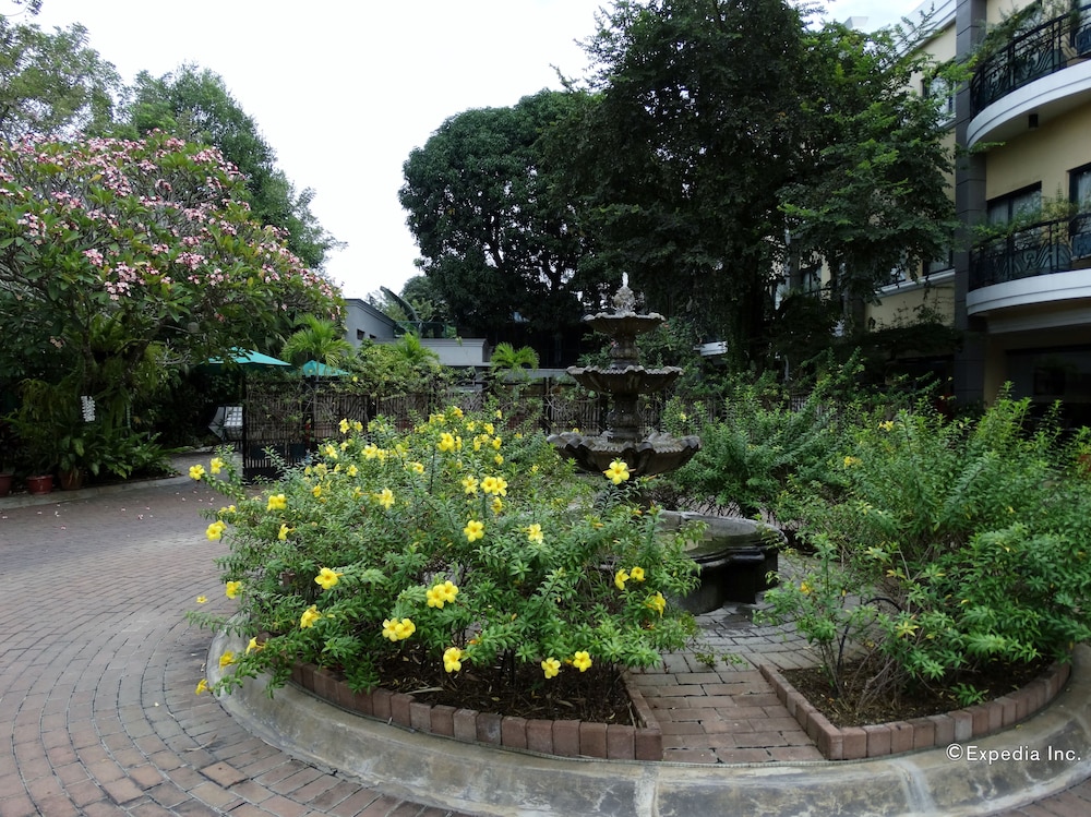 Hotel Fleuris Palawan 30/33