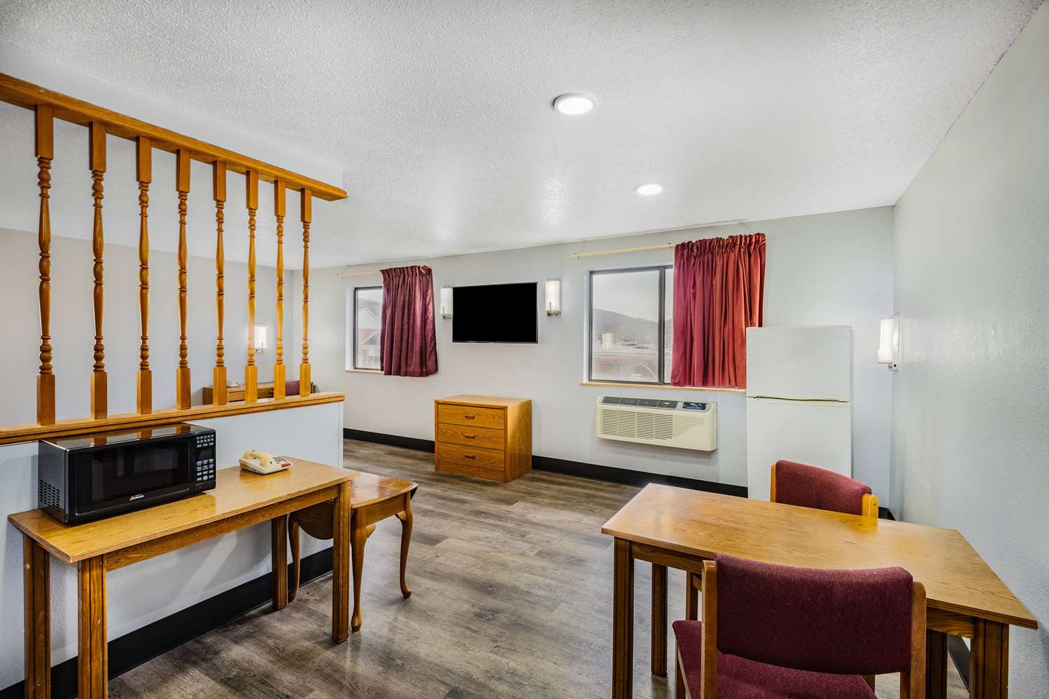Super 8 By Wyndham Waynesburg 16/25
