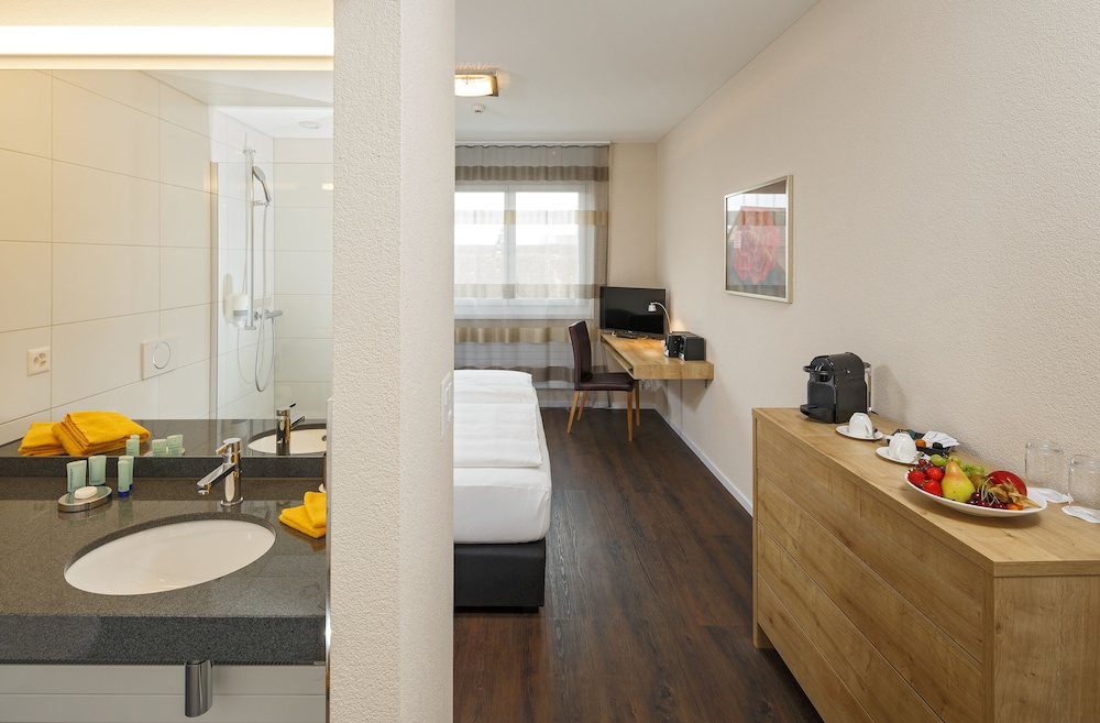 Villmergen Swiss Quality Hotel 35/36