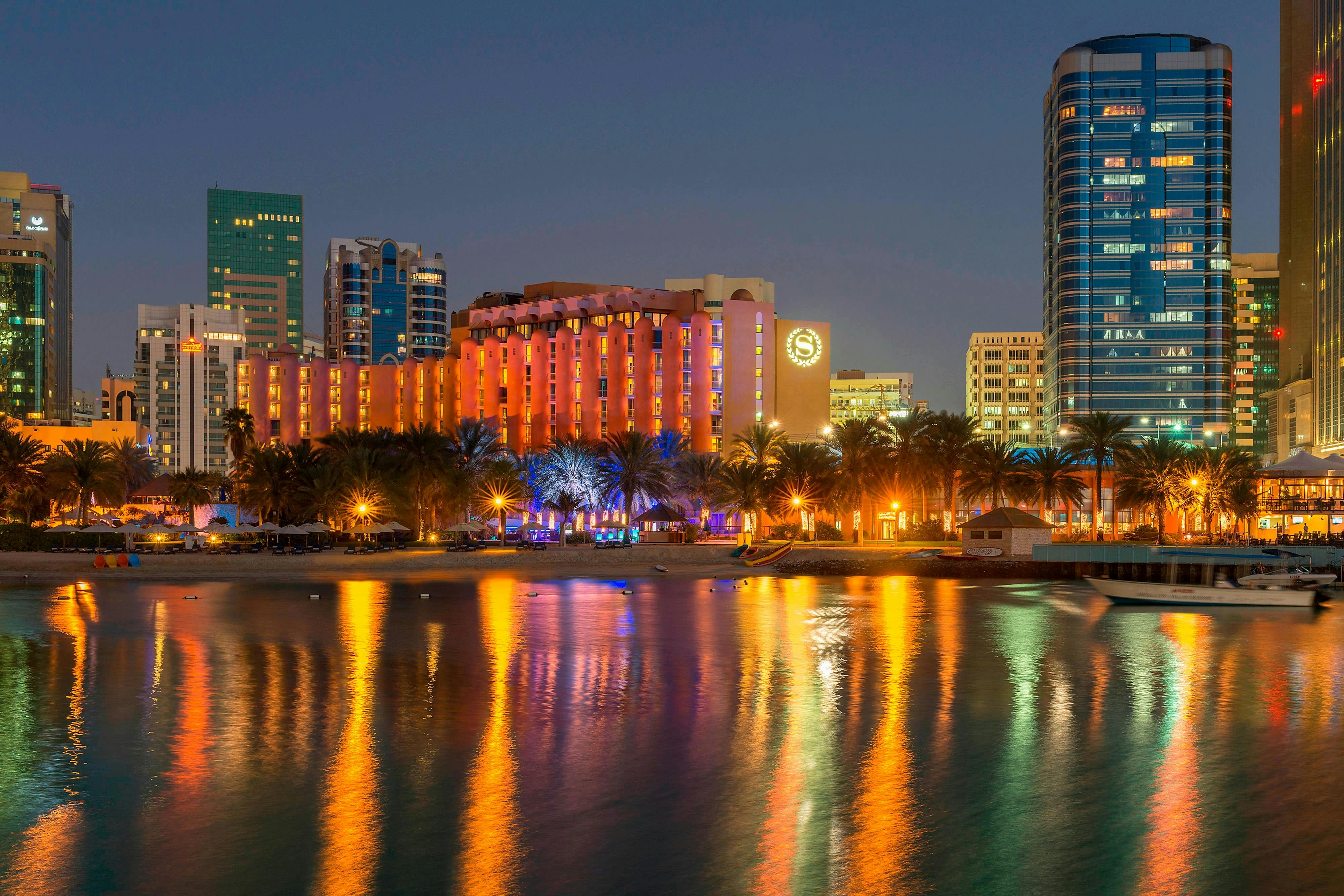 Sheraton Abu Dhabi Hotel & Resort 27/30