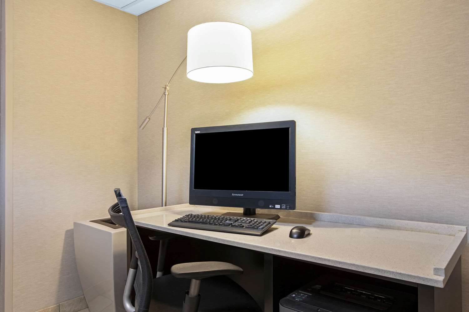 La Quinta Inn & Suites by Wyndham N Little Rock-McCain Mall 51/63