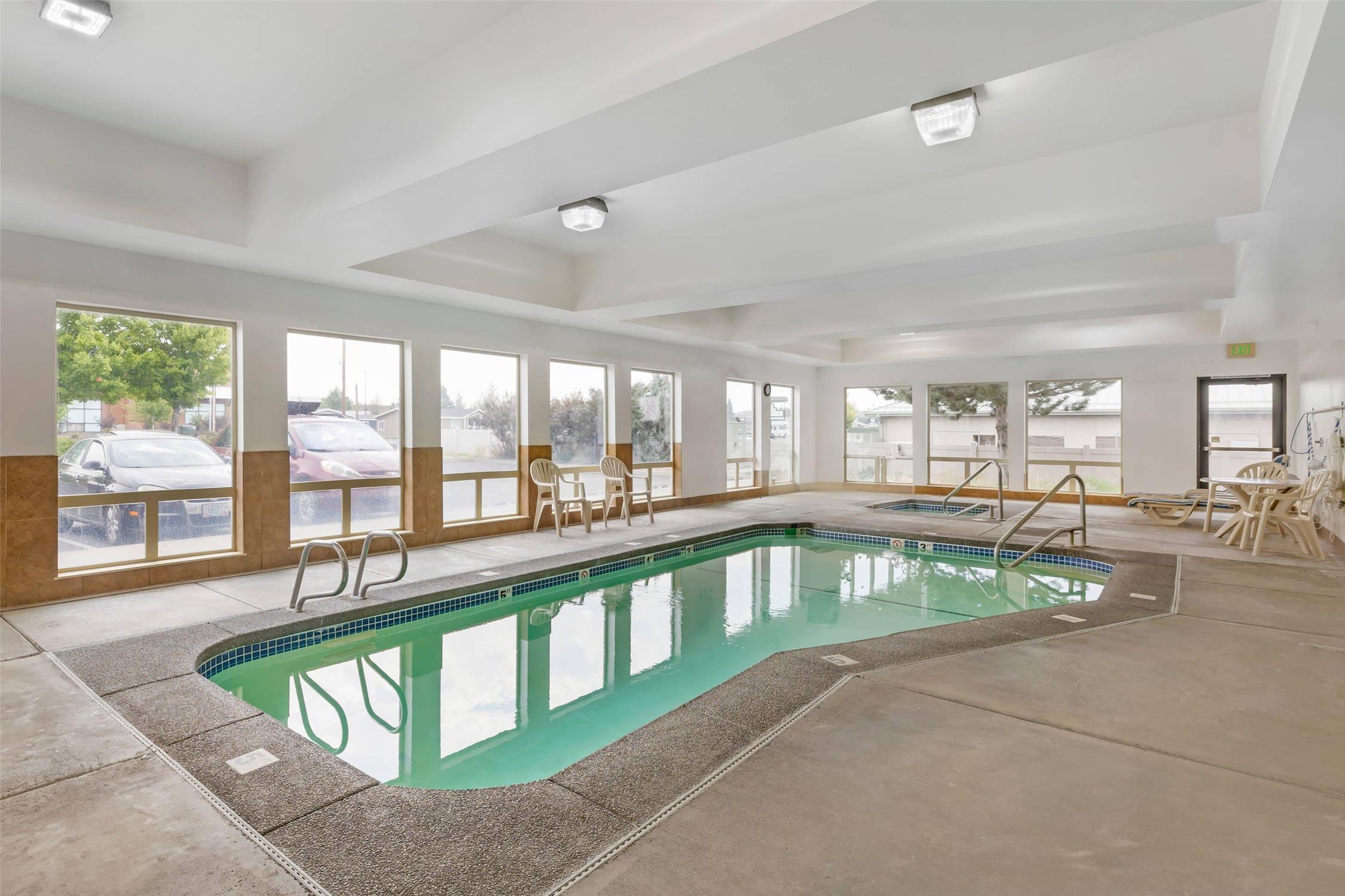Sleep Inn and Suites Redmond, OR 12/34