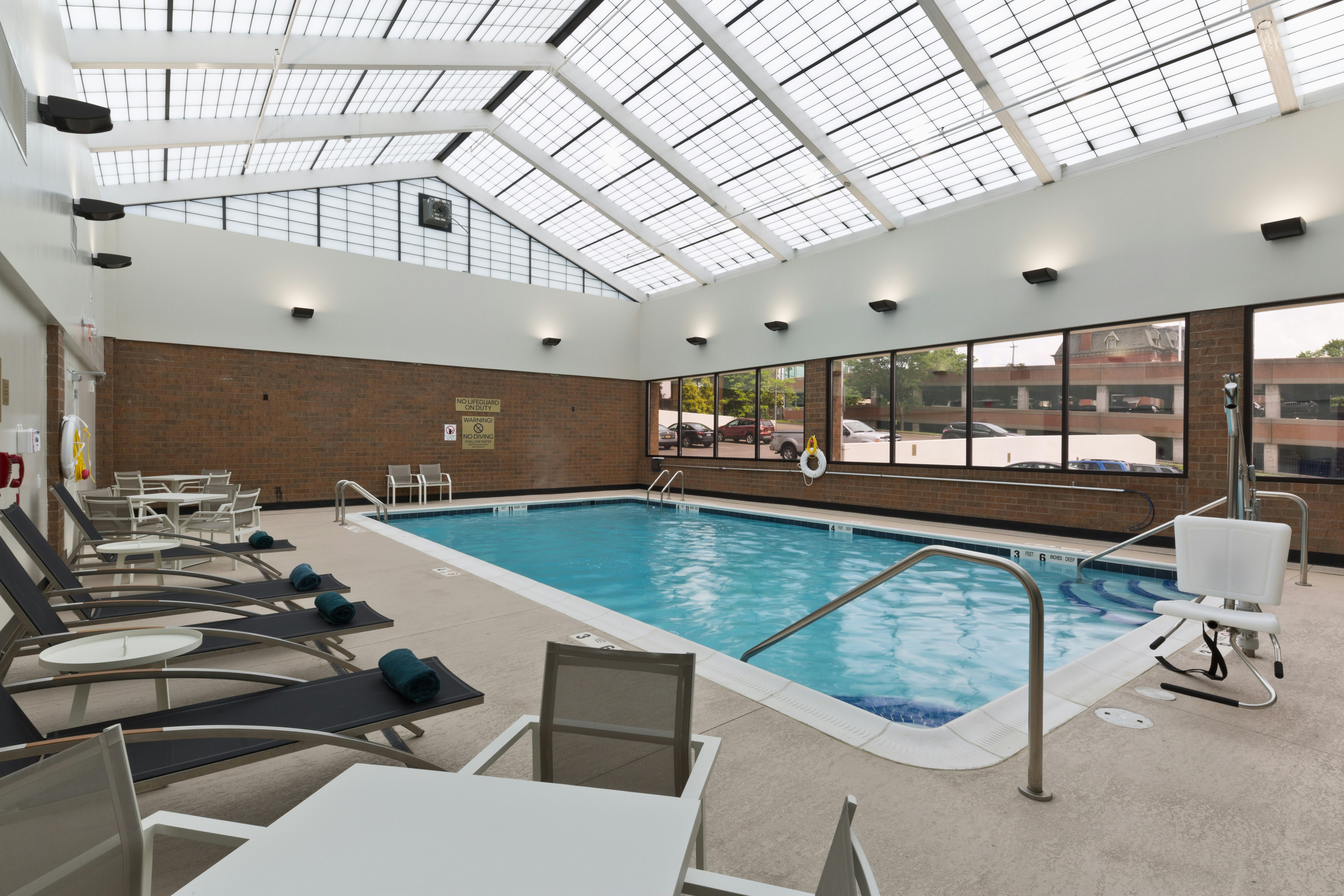 Doubletree By Hilton Jamestown 36/68