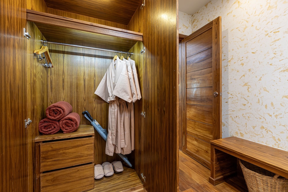 Naiyang Park Resort 38/66