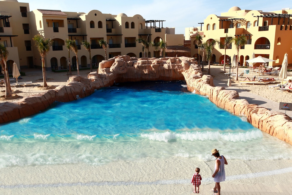 Stella Gardens Resort & Spa 46/48
