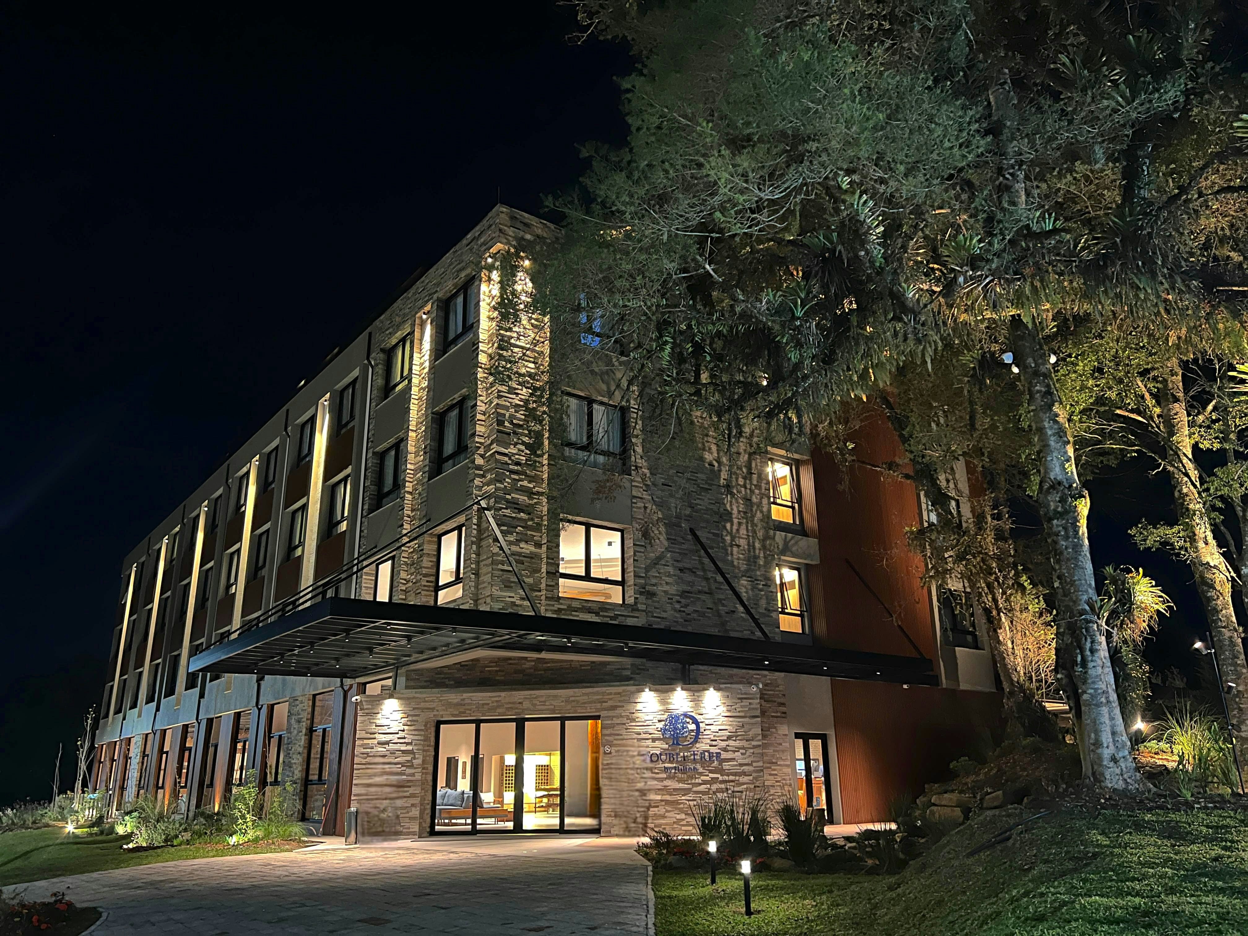 DoubleTree by Hilton Caracol Canela