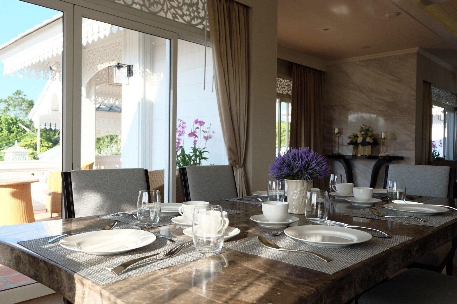Nirvanan House 24/31