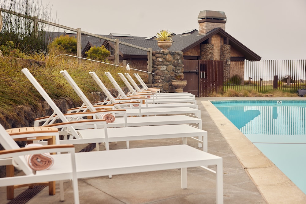 Bodega Bay Lodge 3/48