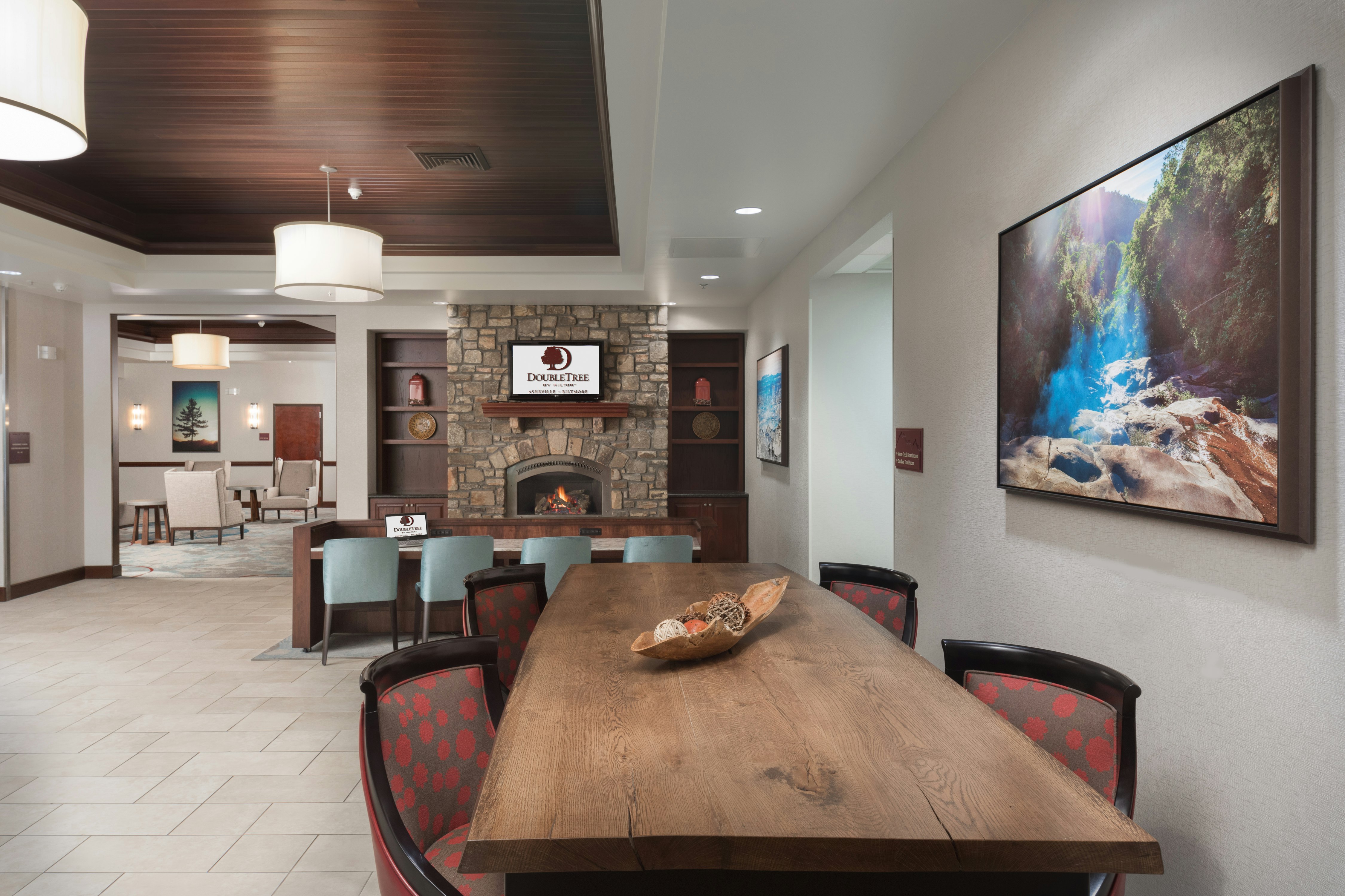 DoubleTree by Hilton Hotel Asheville Biltmore 43/68