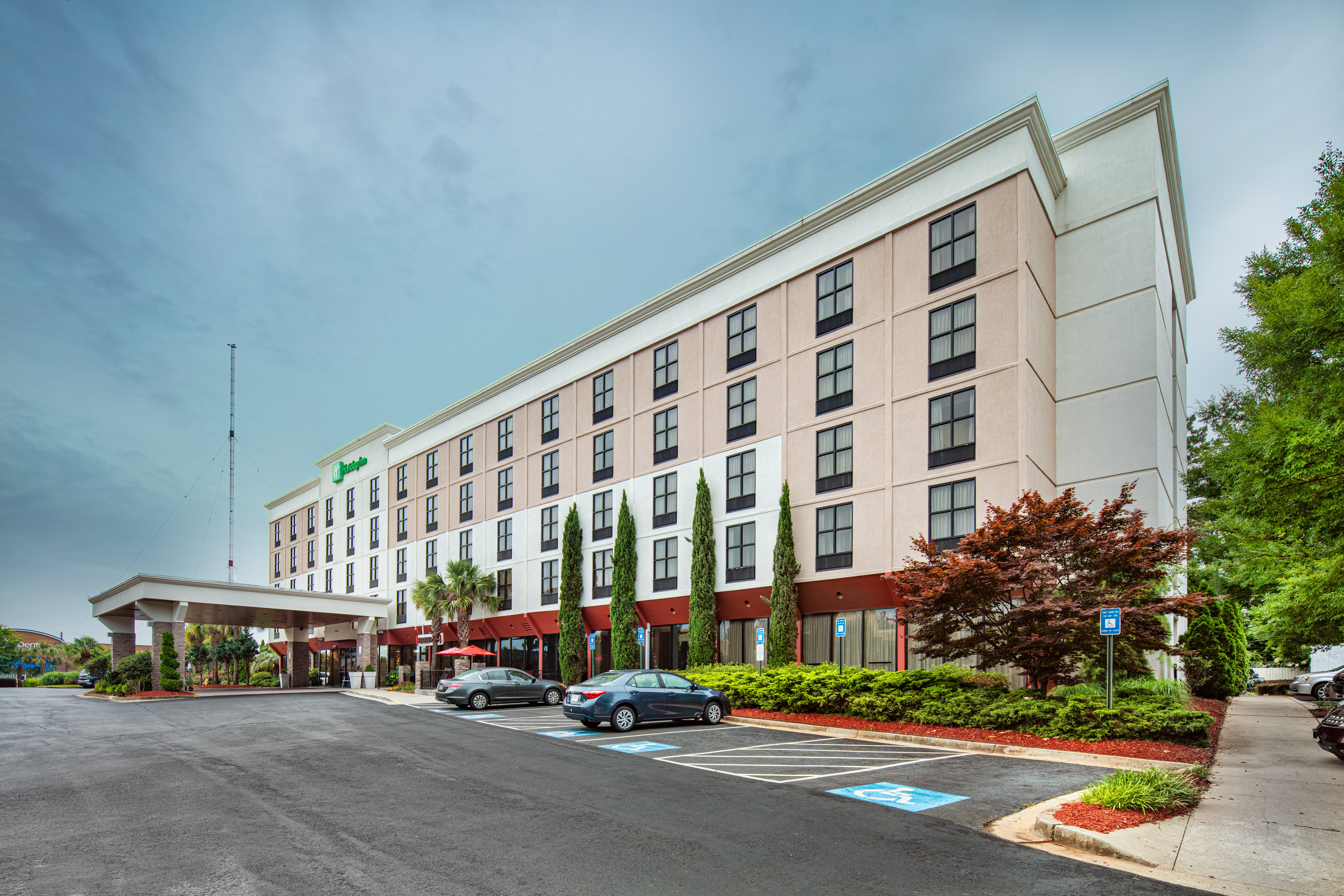 Holiday Inn Atlanta Northlake 35/38