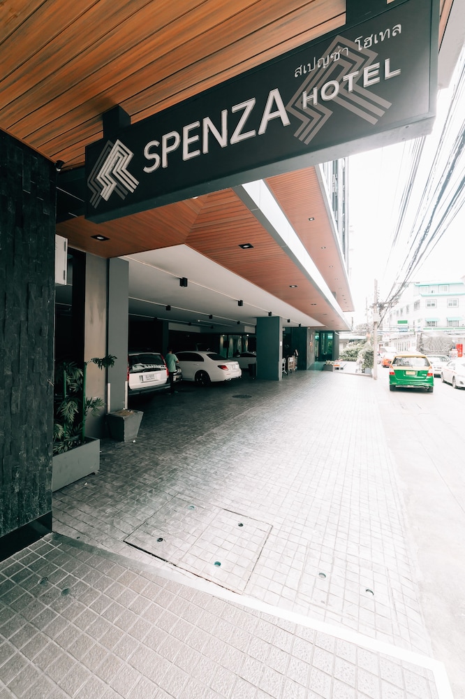 SPENZA HOTEL 33/43