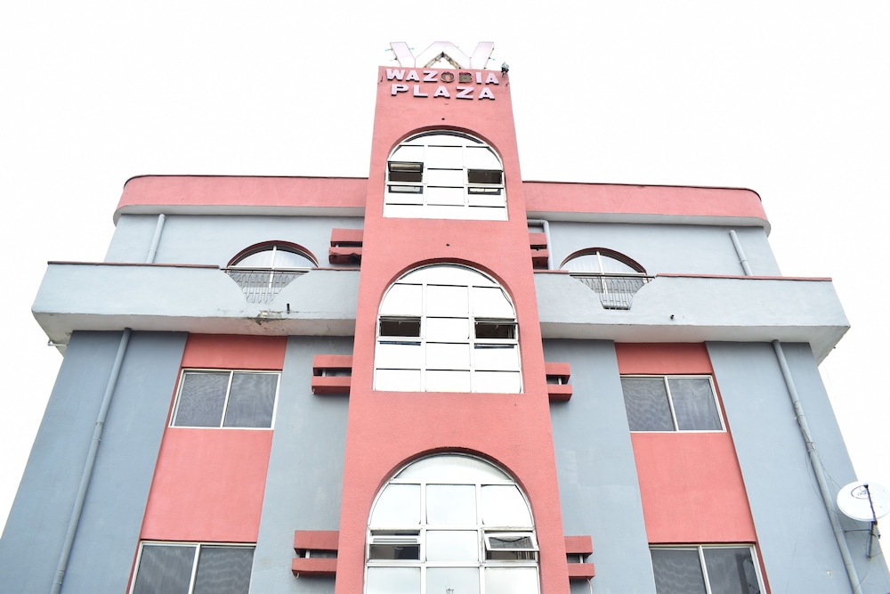 Wazobia Plaza Hotel 写真1