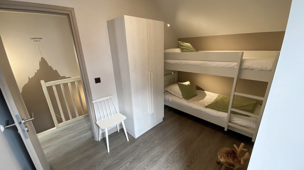Appart hotel Le Genepy 19/68