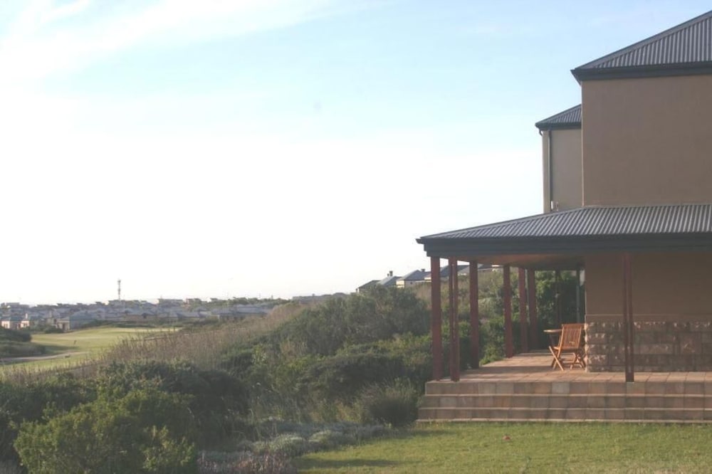 Lodge At Atlantic Beach 60/64